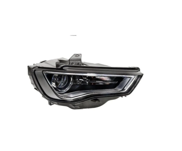 AUDİ A3 ÖN SAĞ FAR XENON MERCEKLİ 2013 SONRASI LEDLİ 8V0941006C 8V0941044C